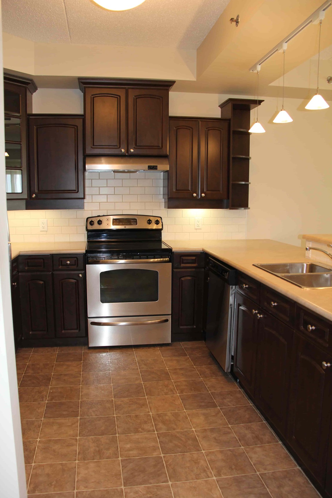 Grand Lyon Terrace Ltd. - Photo 53