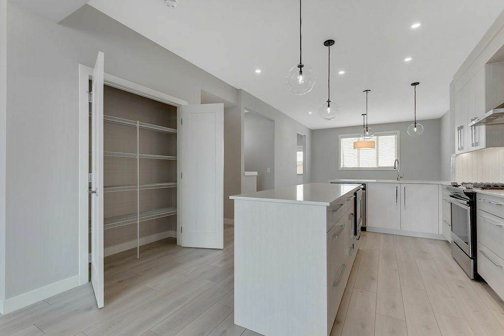 Beautiful 3 Bed 2.5 Bath Duplex in Sirocco! (CP045A) - Photo 9