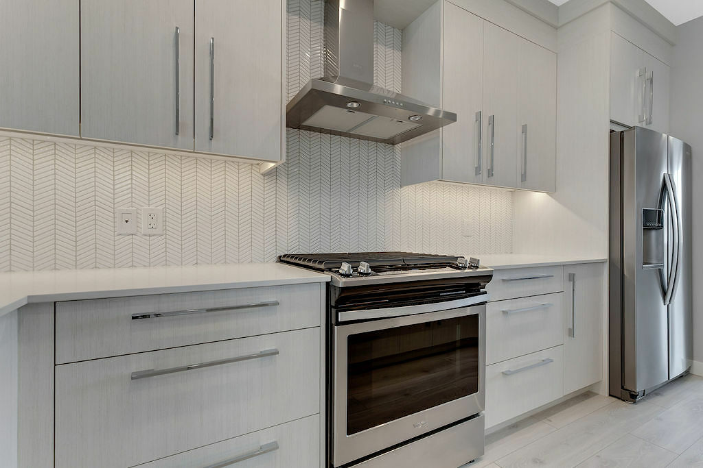 Beautiful 3 Bed 2.5 Bath Duplex in Sirocco! (CP045A) - Photo 11