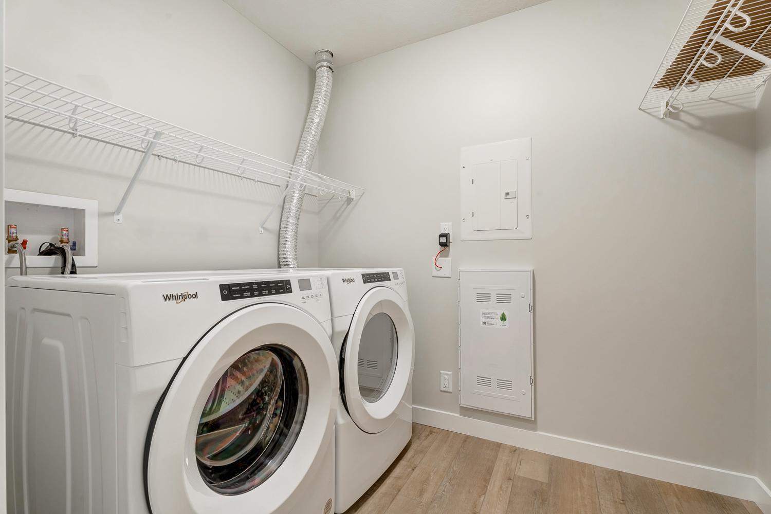 SHORT TERM LEASE Spacious 2 Bedroom Condo in the Capella Building & University District! 2 Parkin... - Photo 27