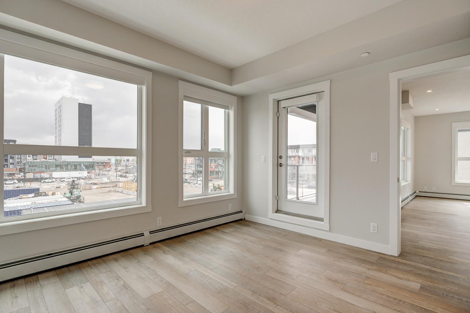 SHORT TERM LEASE Spacious 2 Bedroom Condo in the Capella Building & University District! 2 Parkin... - Photo 11
