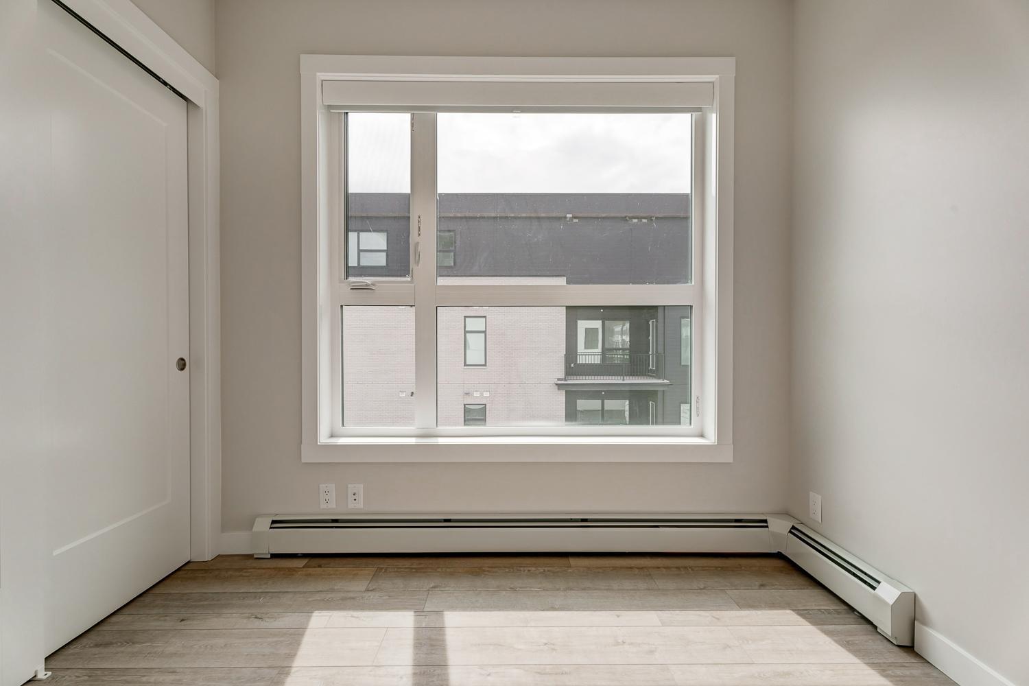 SHORT TERM LEASE Spacious 2 Bedroom Condo in the Capella Building & University District! 2 Parkin... - Photo 24