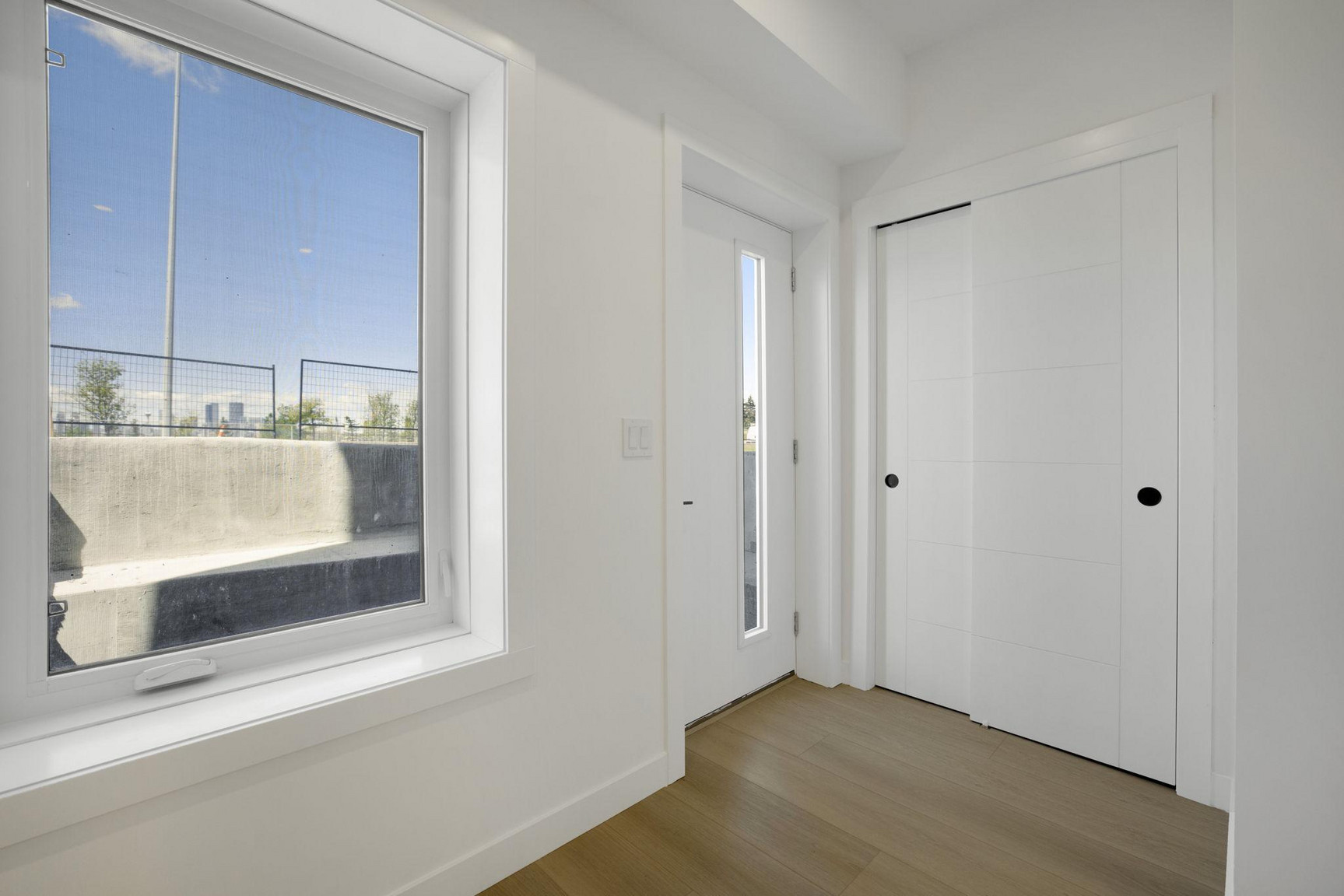Newer West Facing 1 Bedroom Suite with Amazing Views! (CP034B) - Photo 7