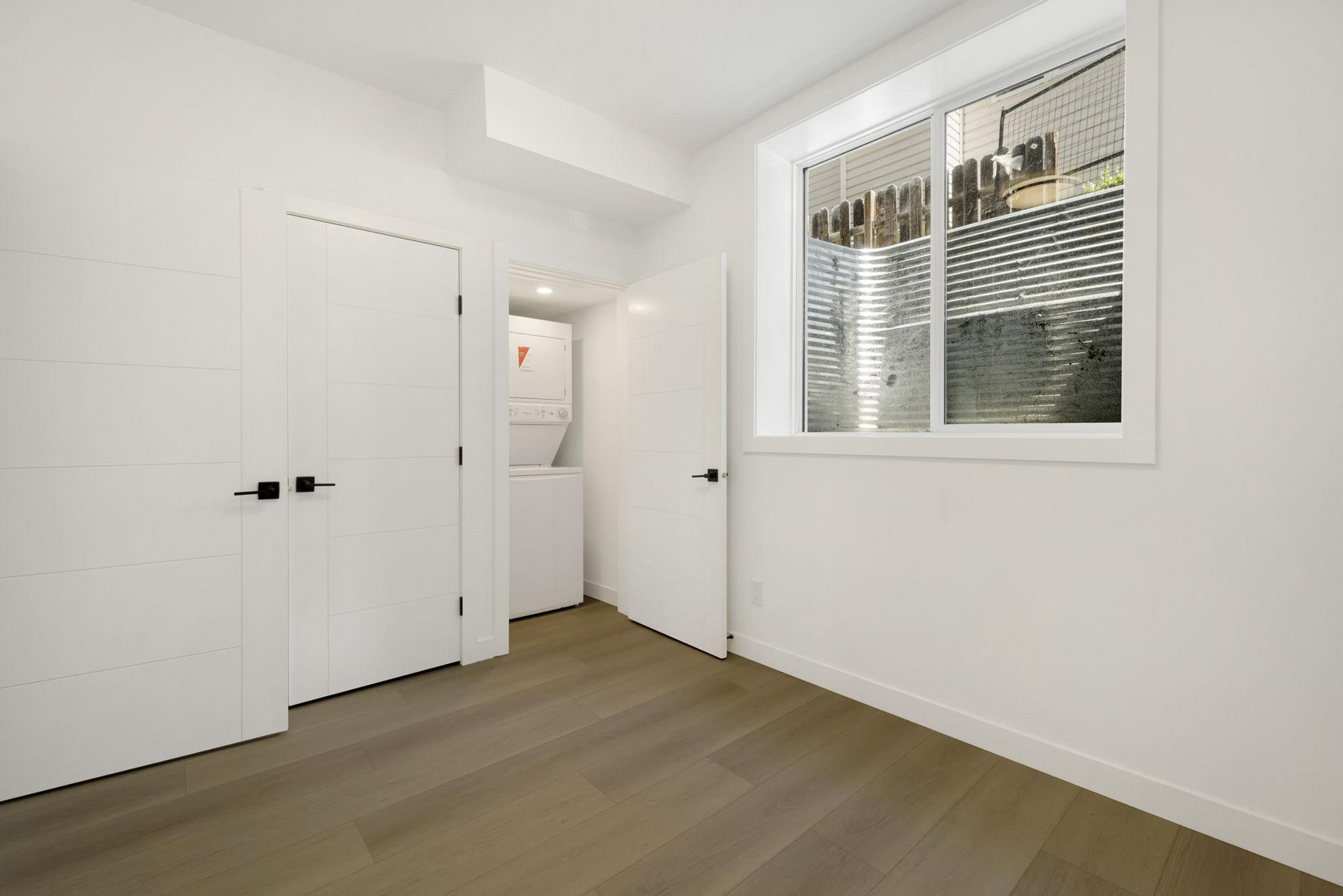 Newer West Facing 1 Bedroom Suite with Amazing Views! (CP034B) - Photo 13