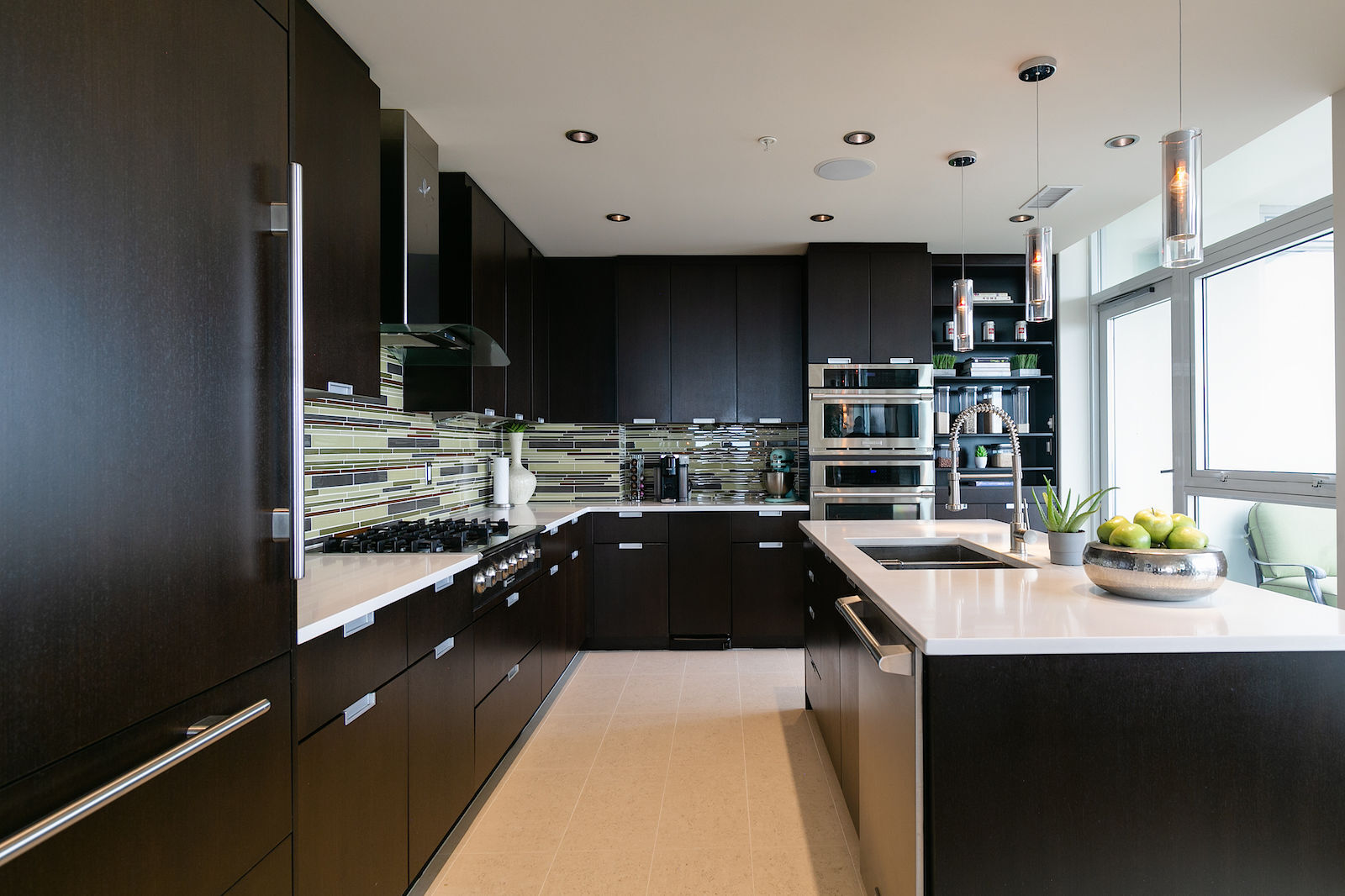 Spectacular 30th Floor Penthouse Oasis in the Sky! CIP202 - Photo 6