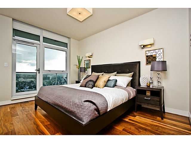 Spectacular 30th Floor Penthouse Oasis in the Sky! CIP202 - Photo 18