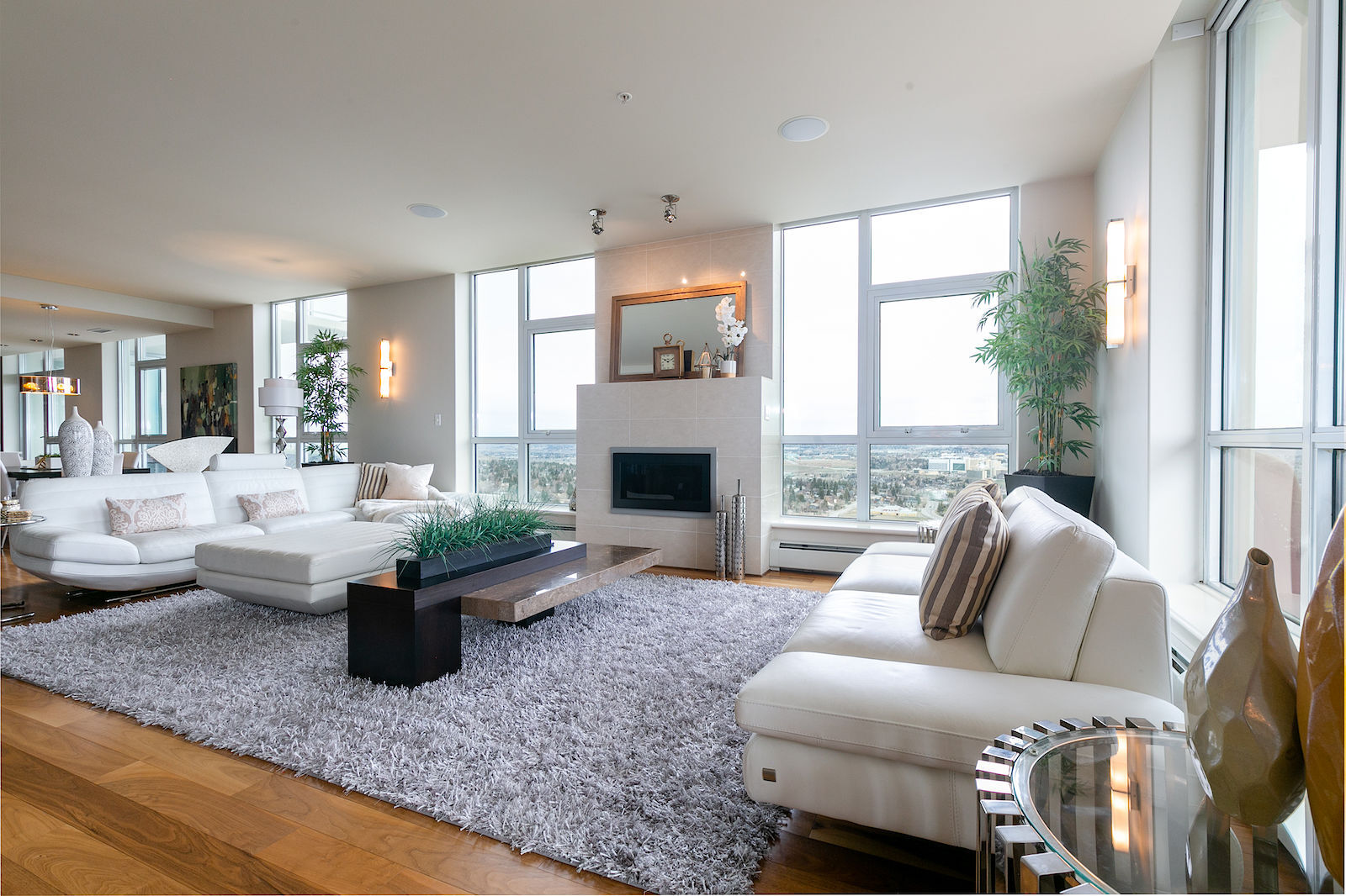 Spectacular 30th Floor Penthouse Oasis in the Sky! CIP202 - Photo 31
