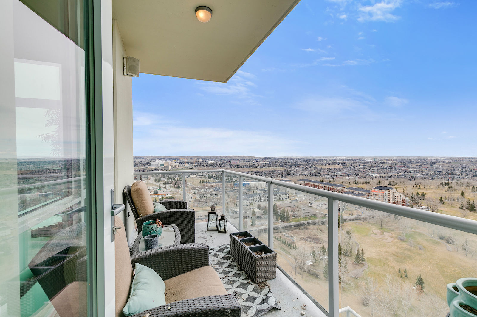 Spectacular 30th Floor Penthouse Oasis in the Sky! CIP202 - Photo 36