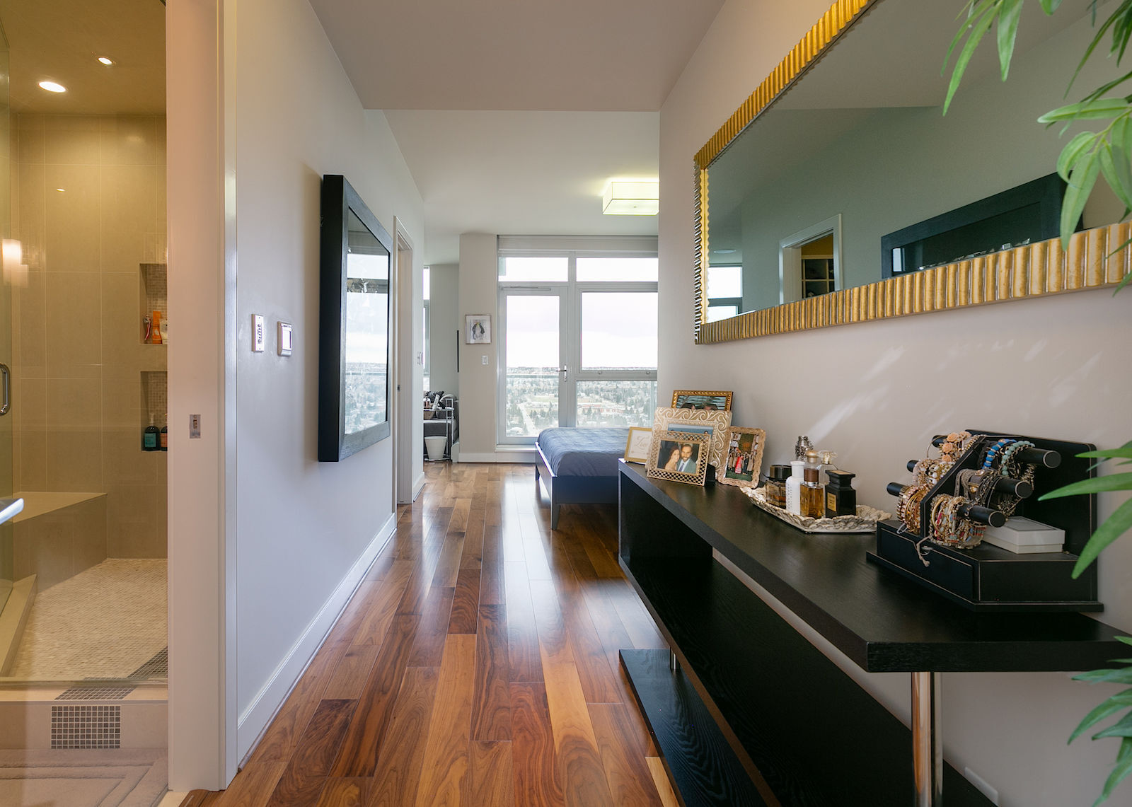 Spectacular 30th Floor Penthouse Oasis in the Sky! CIP202 - Photo 44