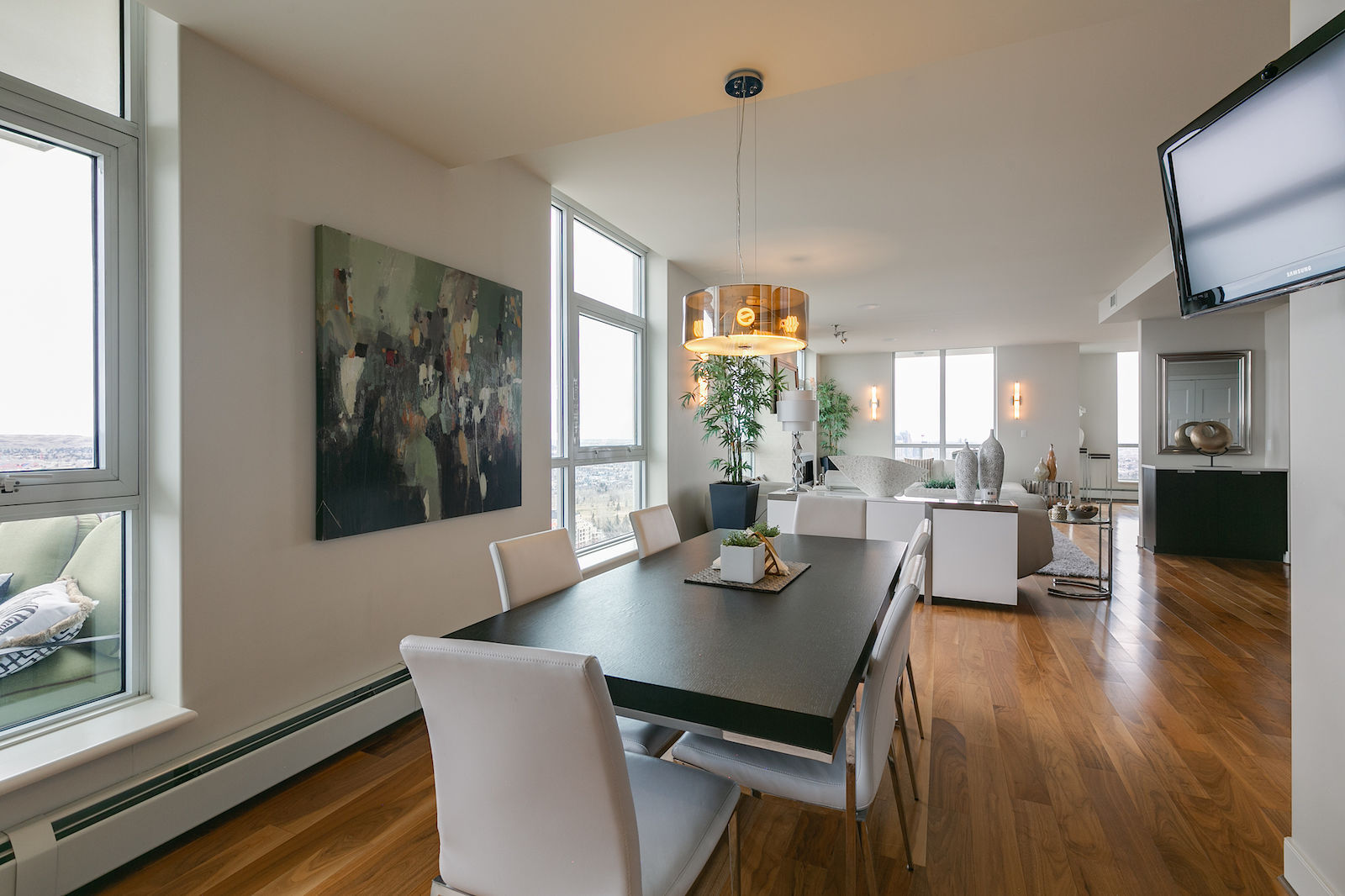 Spectacular 30th Floor Penthouse Oasis in the Sky! CIP202 - Photo 45