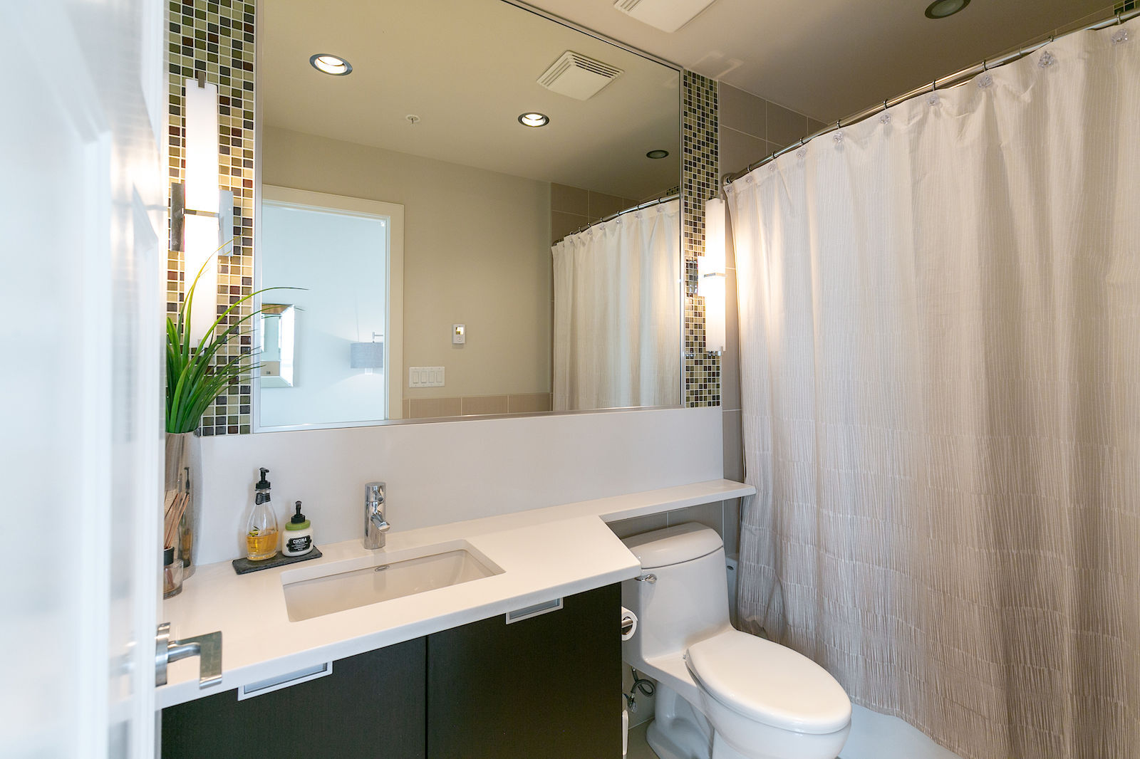 Spectacular 30th Floor Penthouse Oasis in the Sky! CIP202 - Photo 53