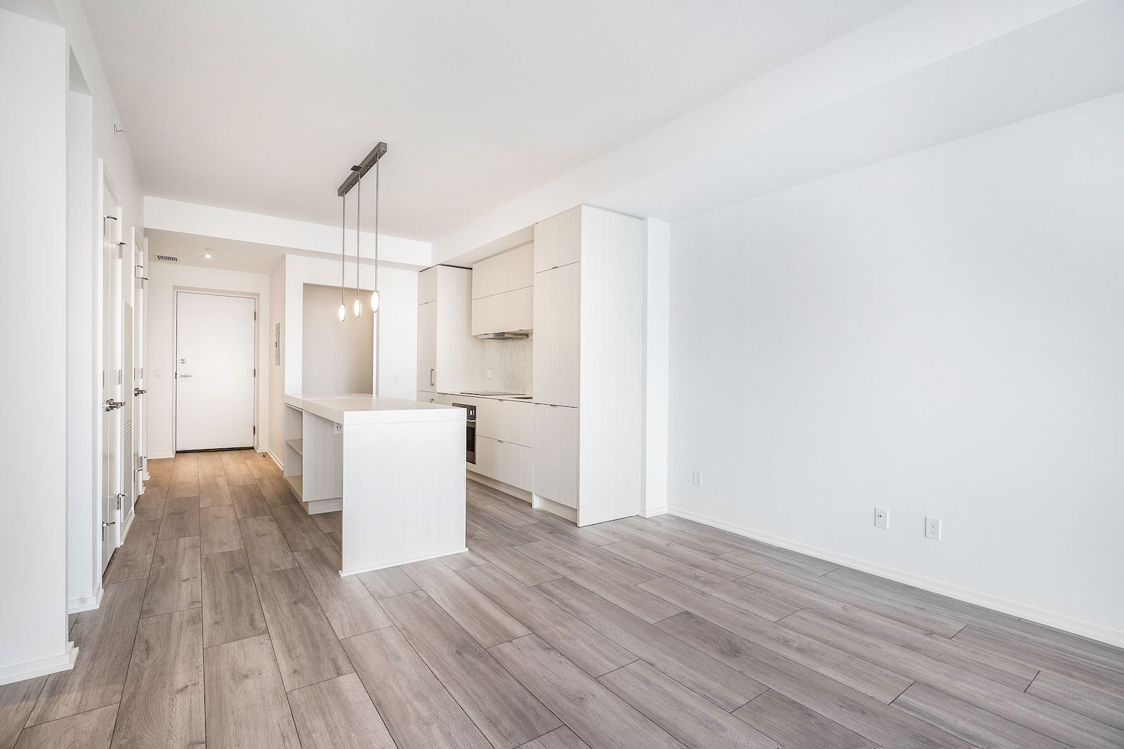 Bright & Beautiful 1 Bedroom + Den Condo with Inspiring River Views CIP184 - Photo 4