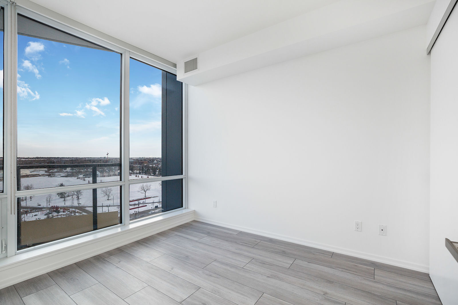 Bright & Beautiful 1 Bedroom + Den Condo with Inspiring River Views CIP184 - Photo 11