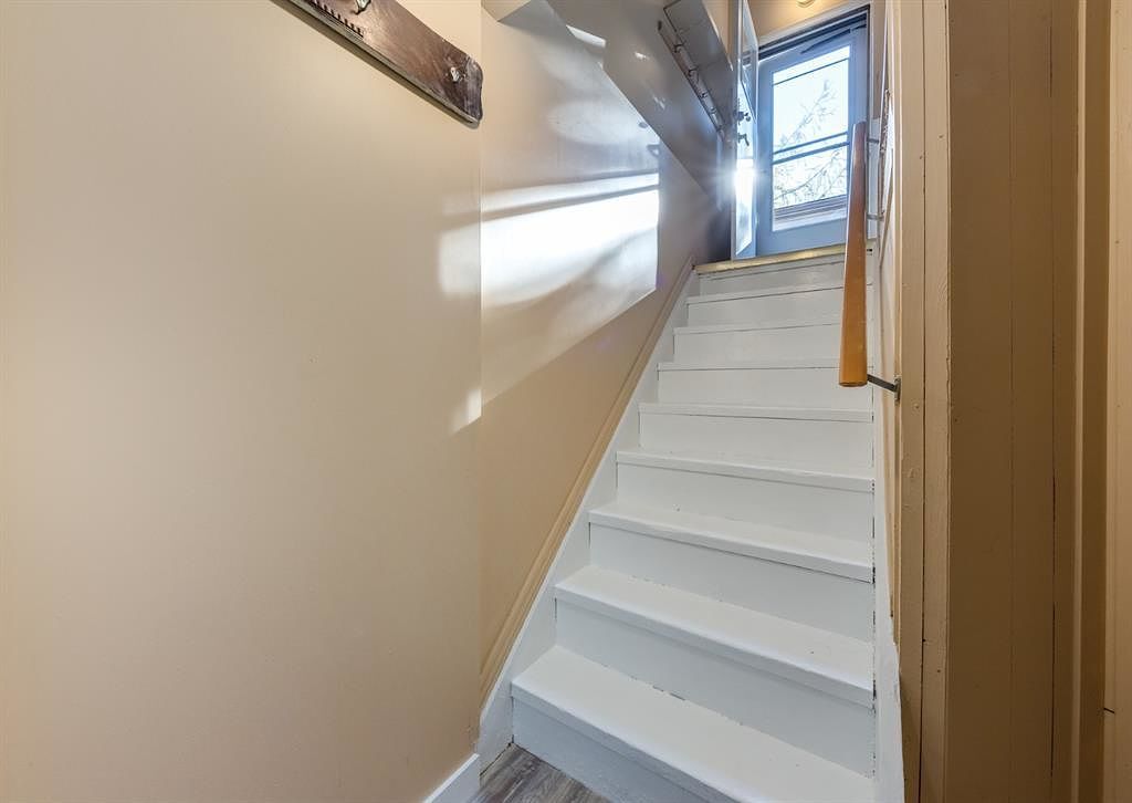 Legal 2 Bedroom Basement Suite in Ogden - Photo 3