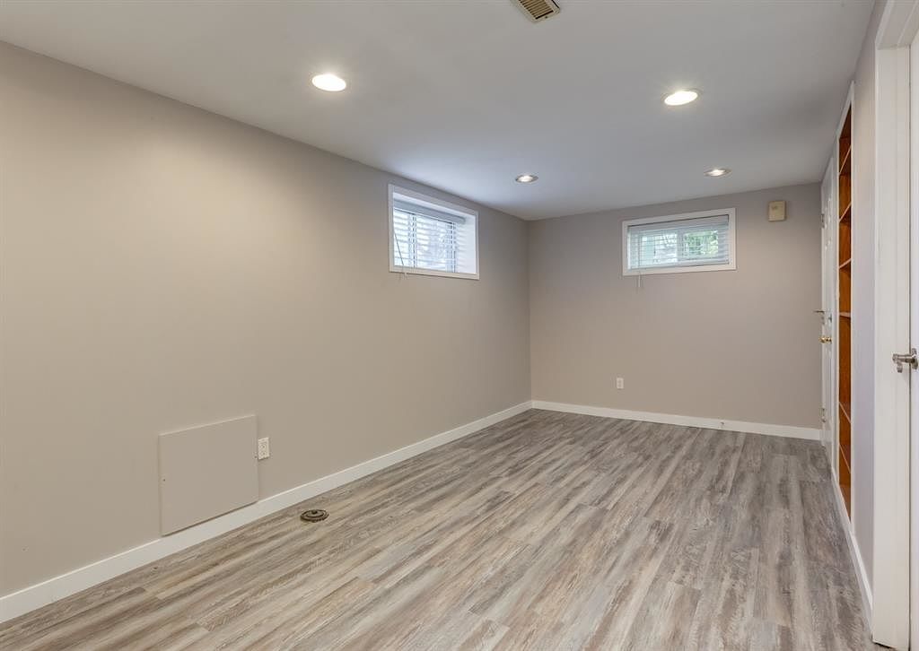 Legal 2 Bedroom Basement Suite in Ogden - Photo 7