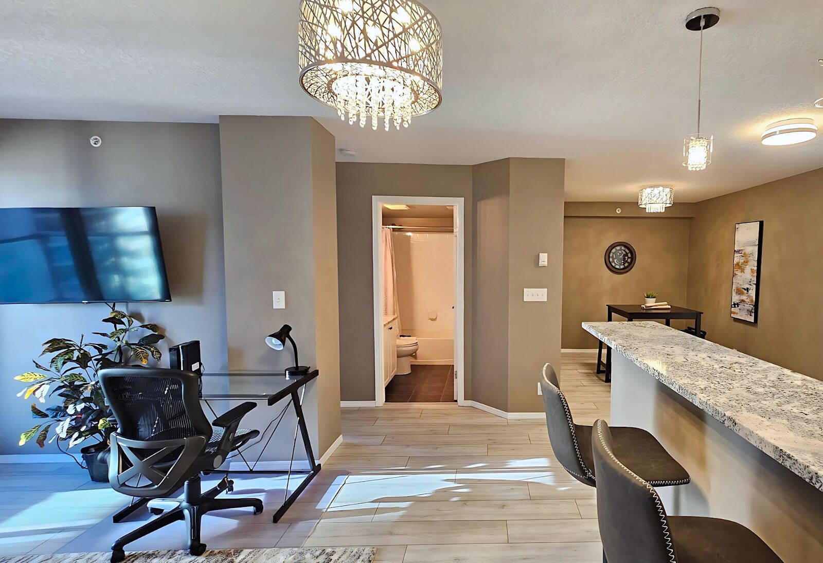 Furnished one Bedroom in Prime West Downtown (CIP217) - Photo 12