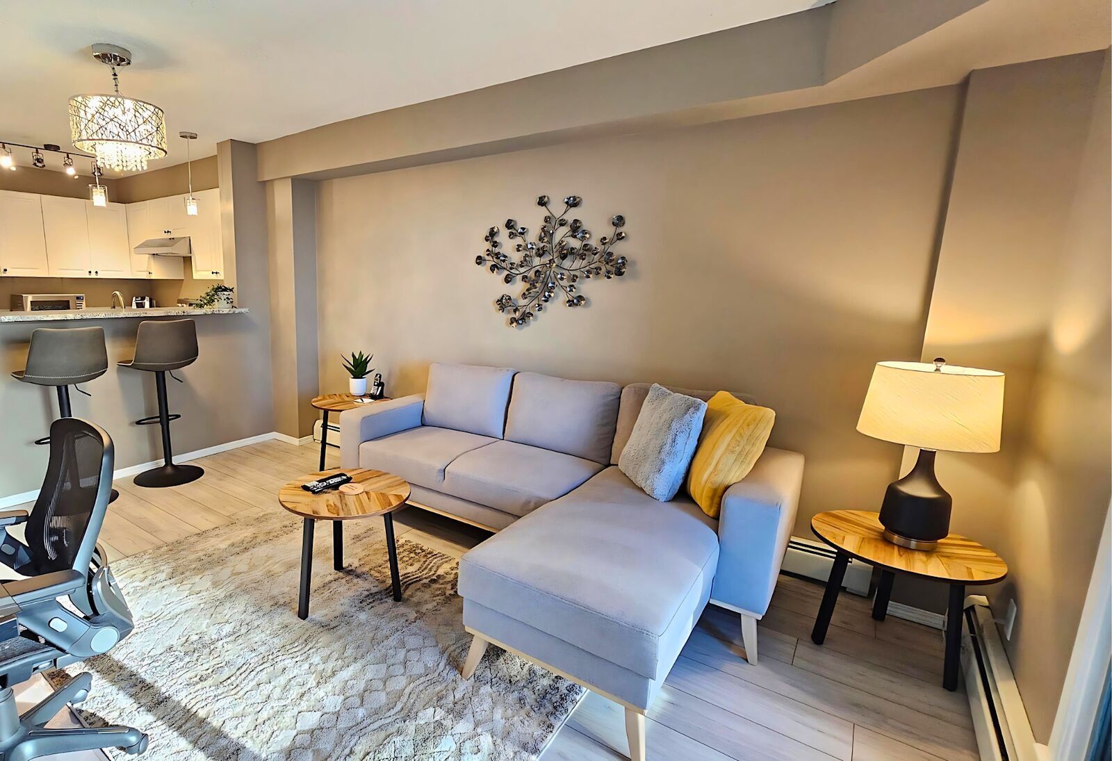 Furnished one Bedroom in Prime West Downtown (CIP217) - Photo 14