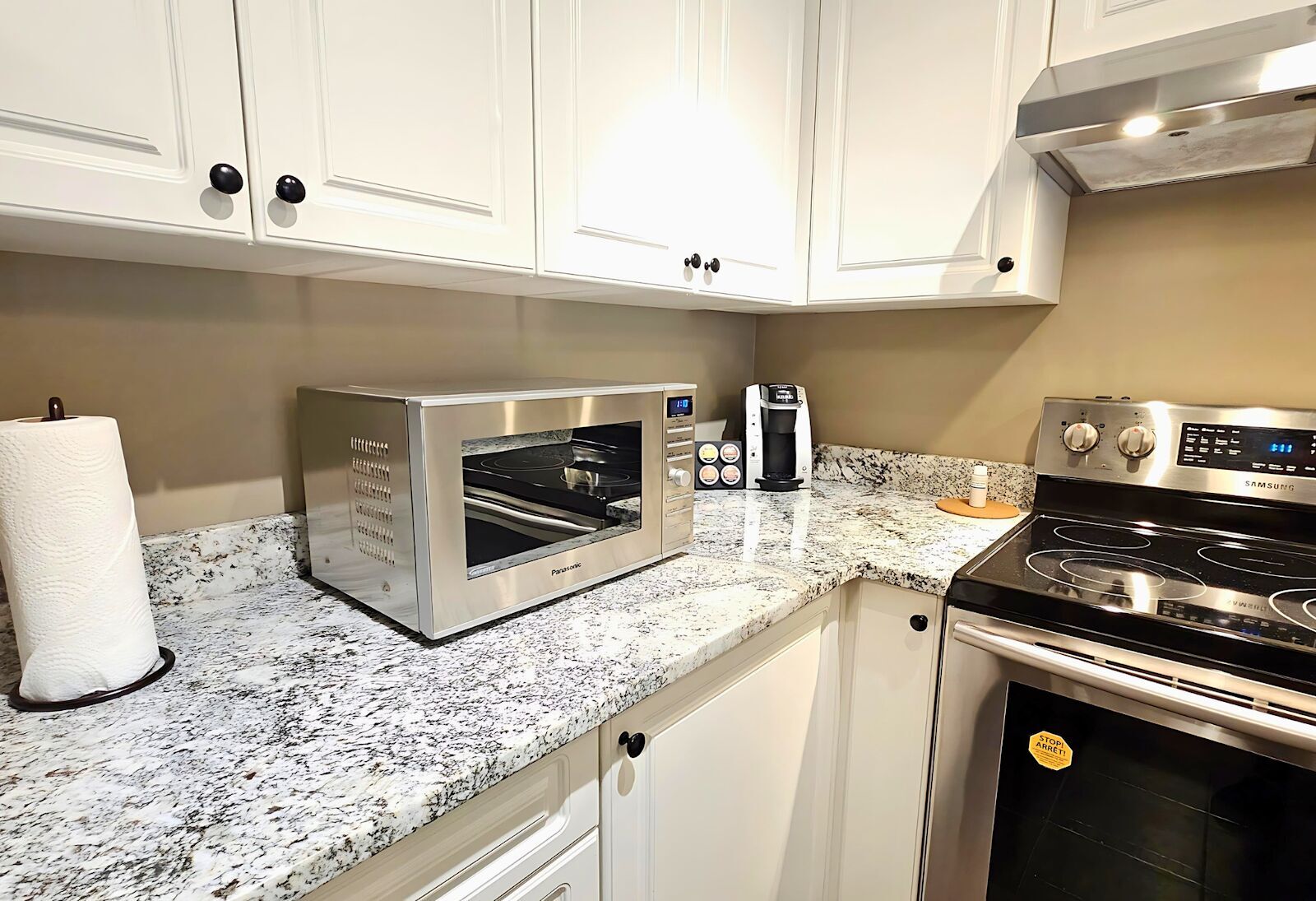 Furnished one Bedroom in Prime West Downtown (CIP217) - Photo 22