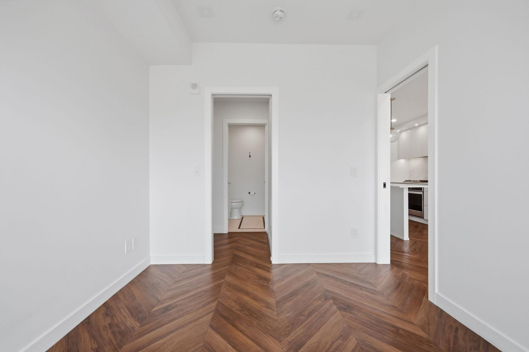 304, 8445 Broadcast Ave SW (CP116) - Photo 10