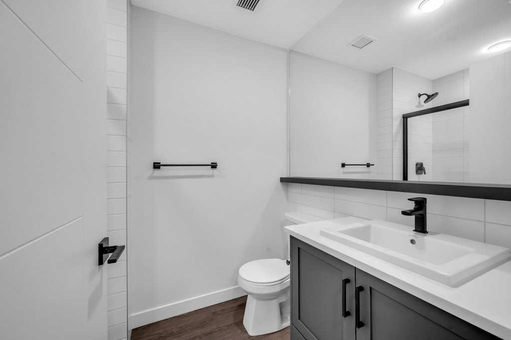 #605, 3932 University Ave NW (IP136) - Photo 5