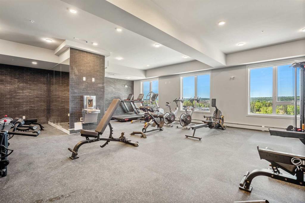 #605, 3932 University Ave NW (IP136) - Photo 9