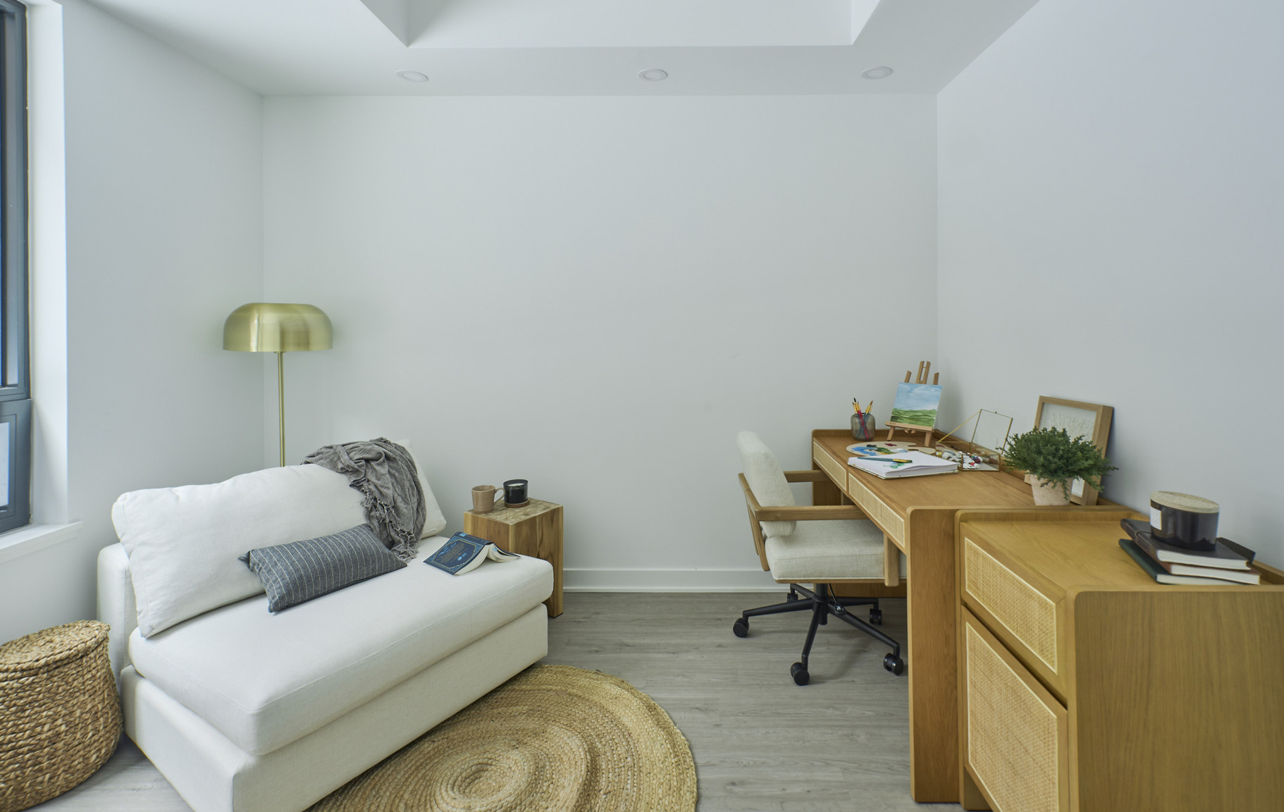 Skye Rentals - Photo 15