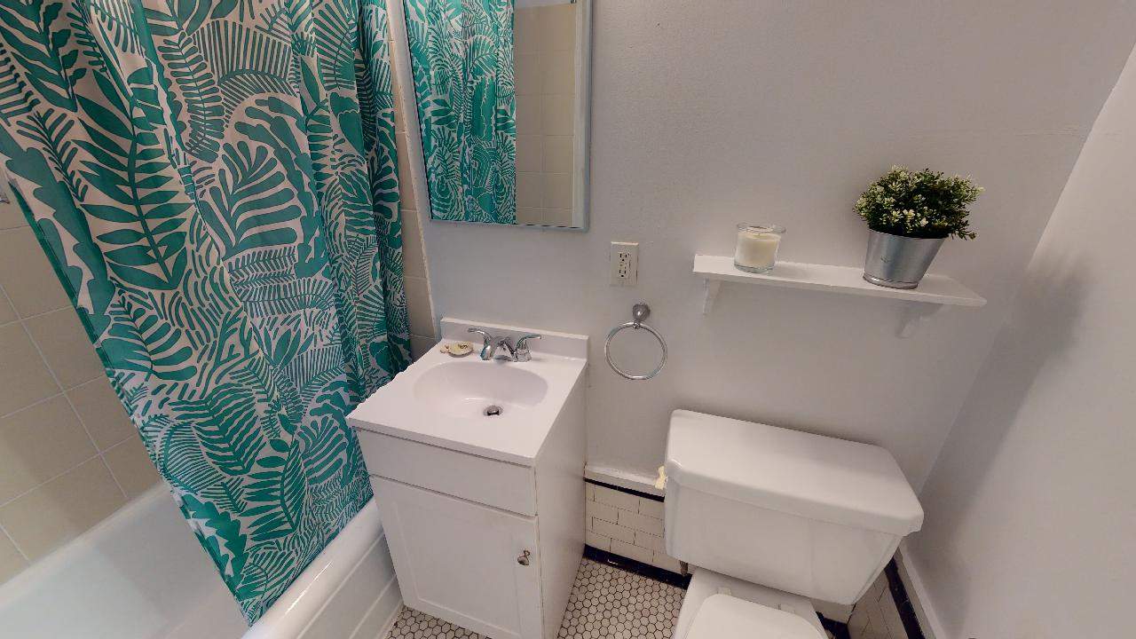 425 Elgin Street - Photo 10