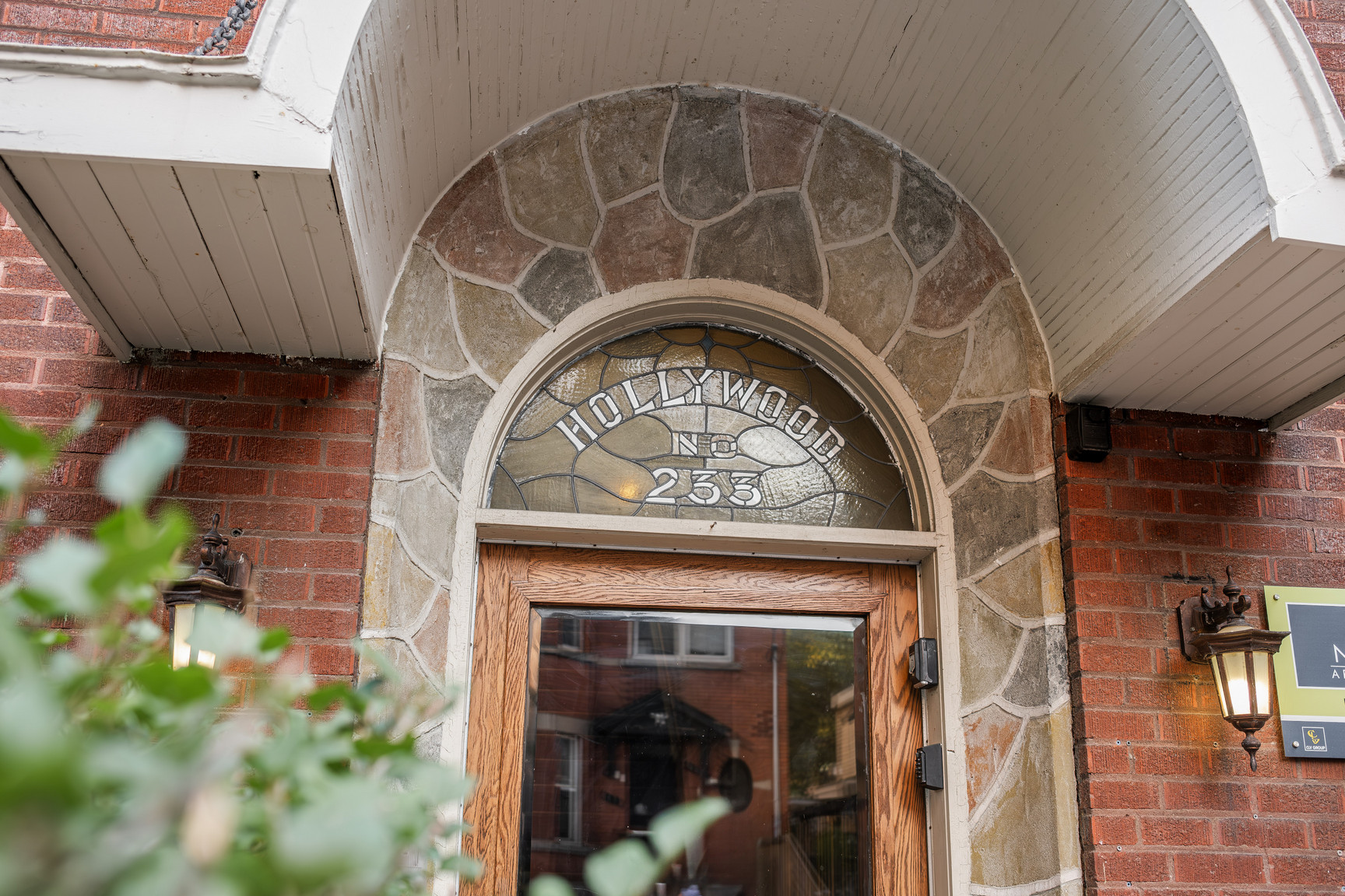 233 Nepean