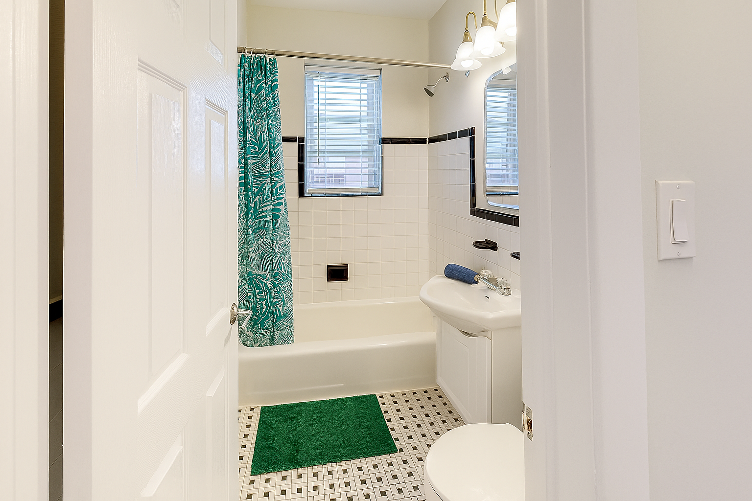 Golden Triangle Apartments - Photo 8