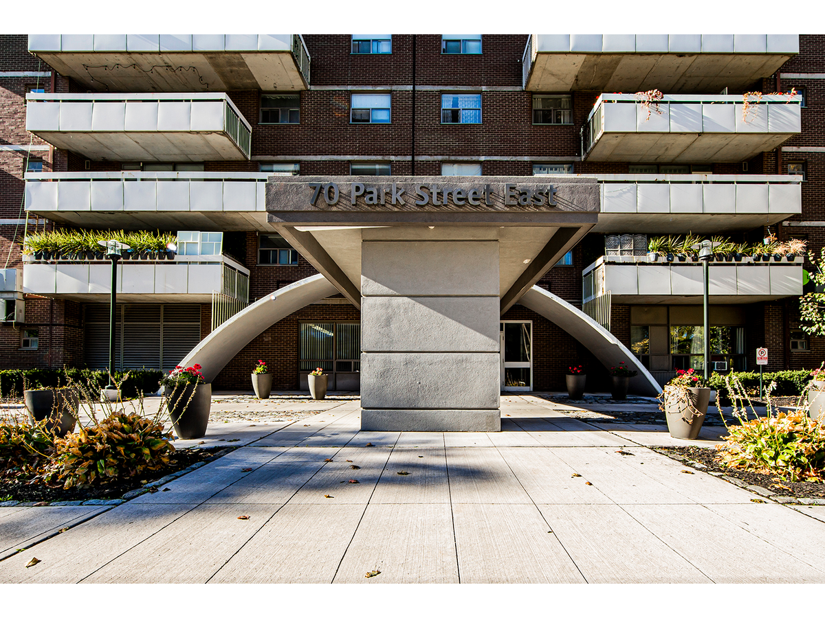 70 Park Street East - Photo 21