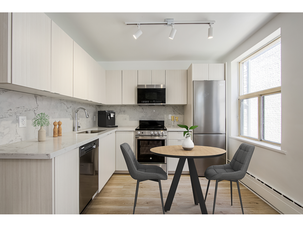 111 Cosburn Avenue - Photo 3