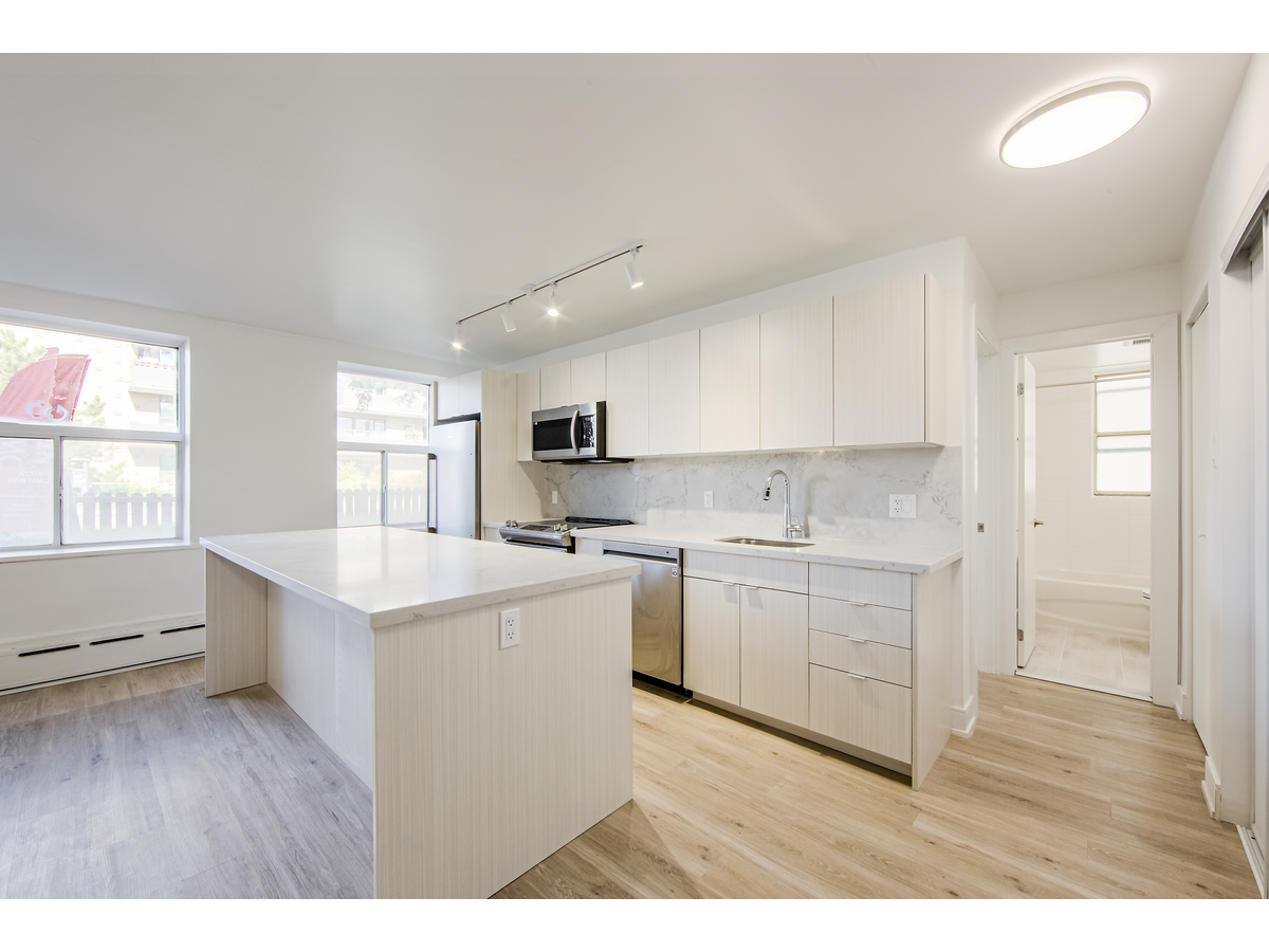 111 Cosburn Avenue - Photo 11