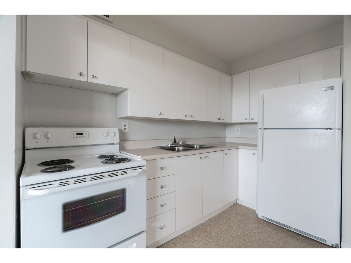 310 Niska Road - Photo 2
