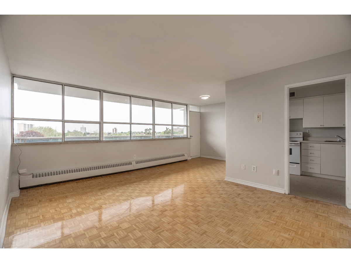 310 Niska Road - Photo 4