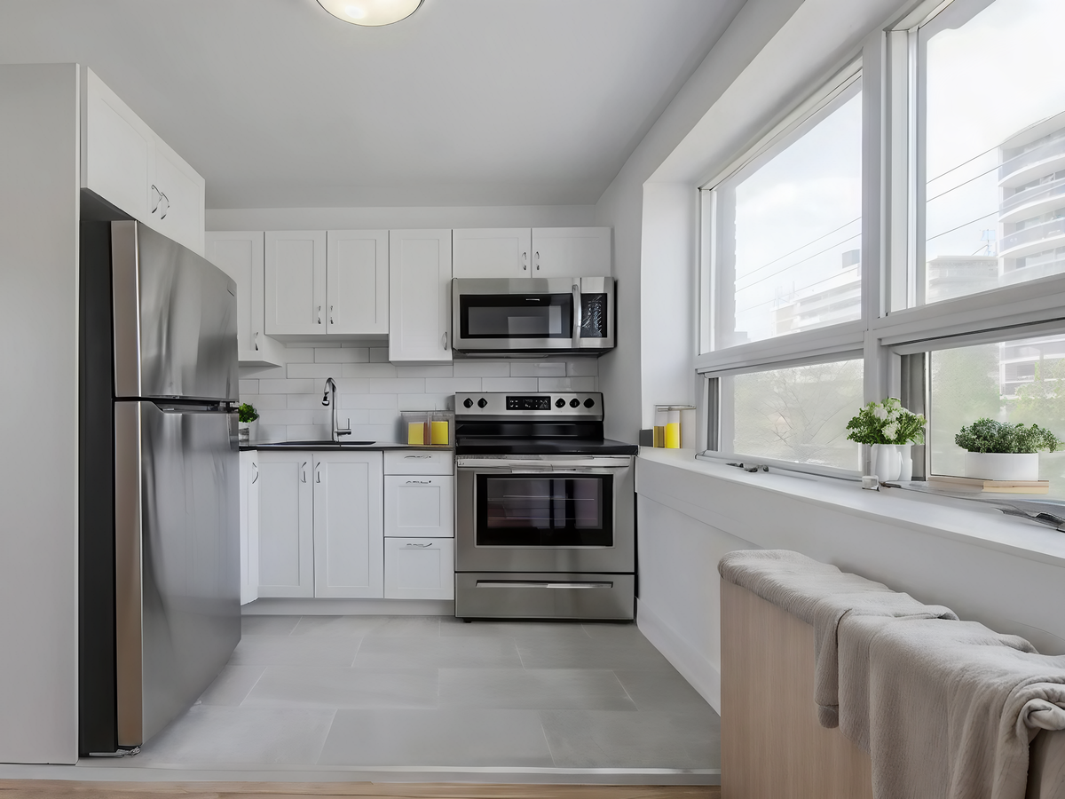 391 Sherbourne Street - Photo 3