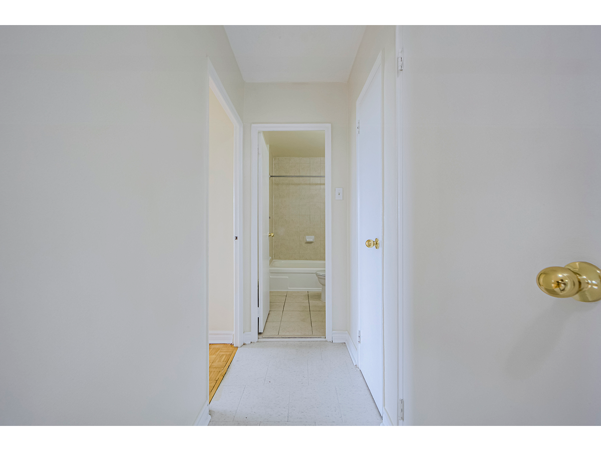 350 The West Mall - Photo 9