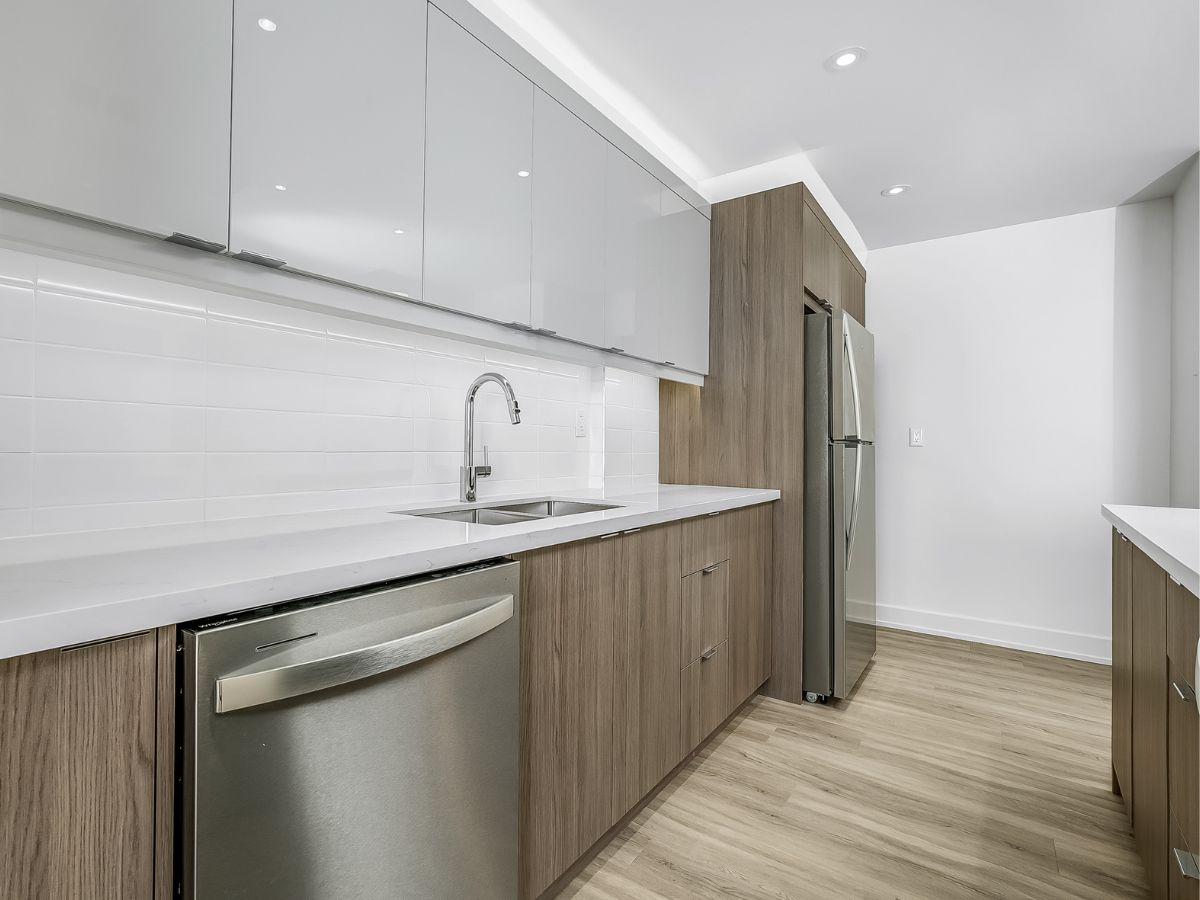 287 Markland Drive - Photo 4
