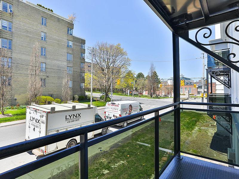 697-701 Eglinton Avenue W - Photo 11