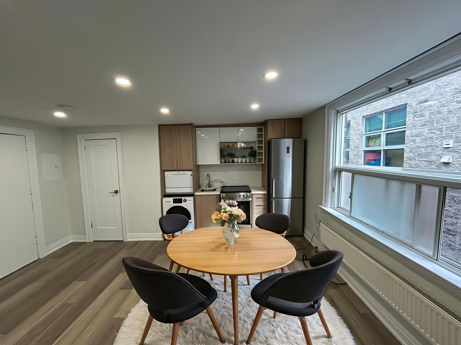 915 St Clair Avenue West - Photo 3