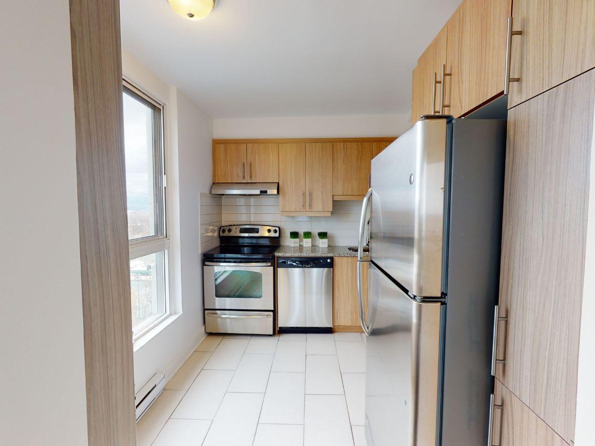 5999 Monkland - Photo 4