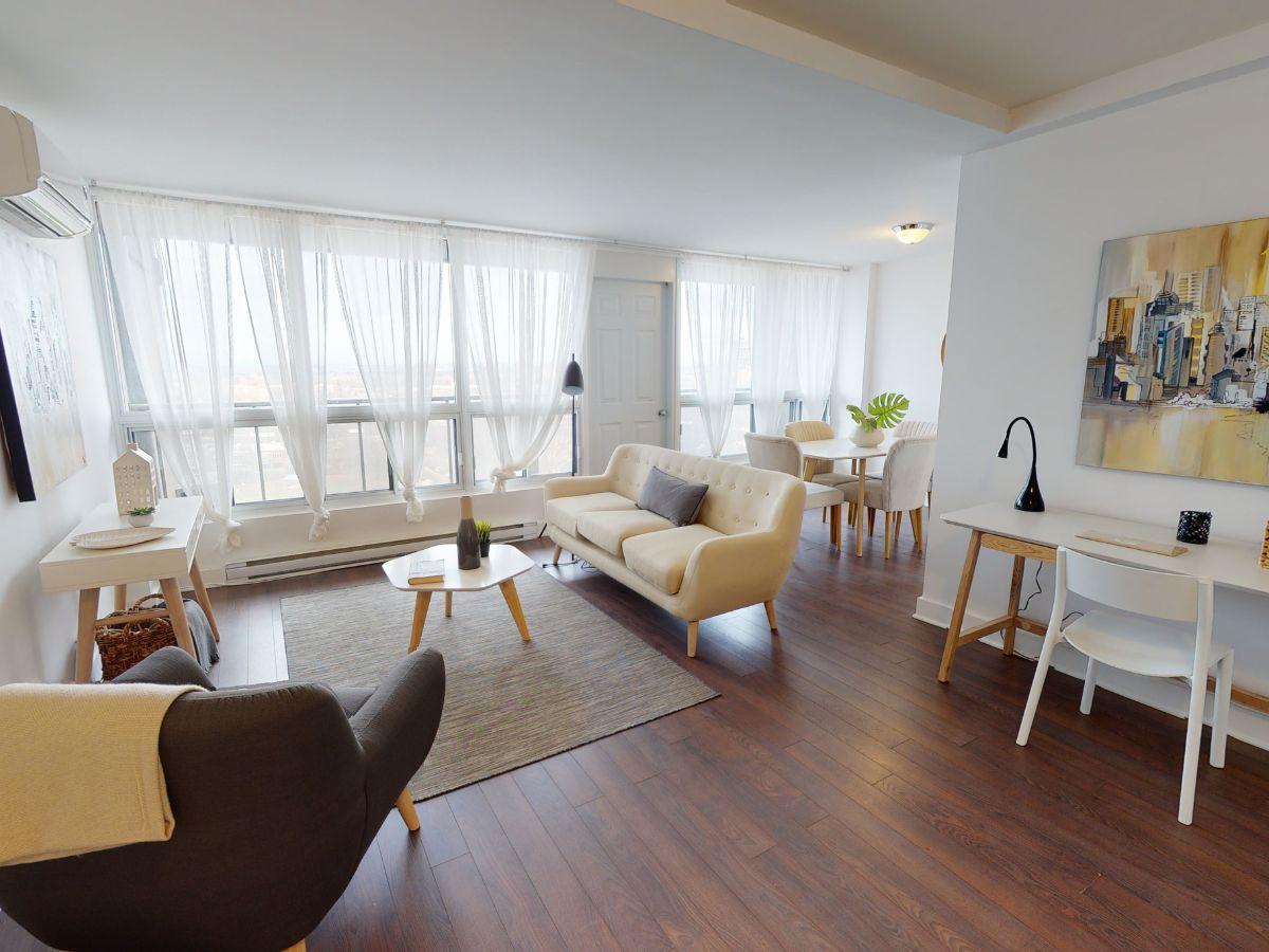 5999 Monkland - Photo 2