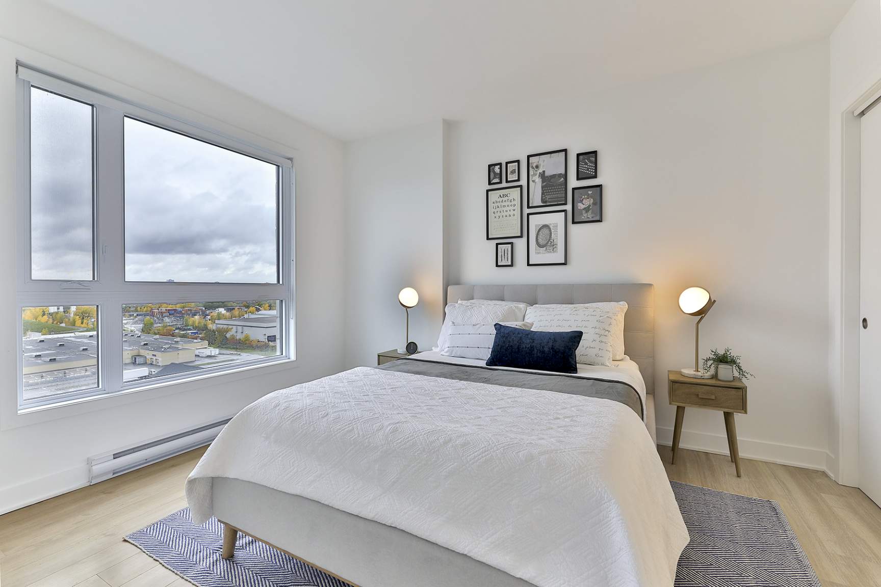 EQ8 Apartments - Photo 12