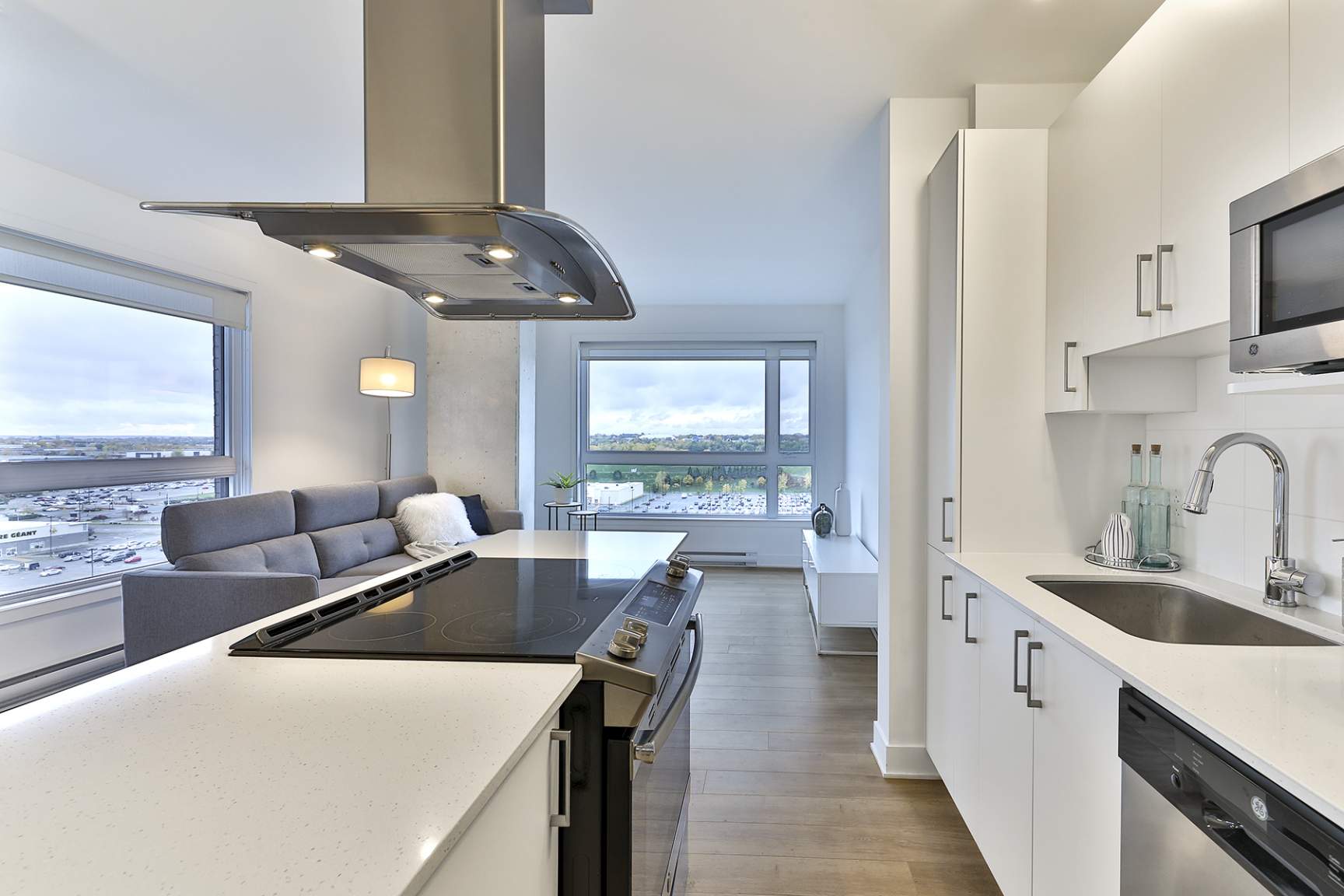 EQ8 Apartments - Photo 17