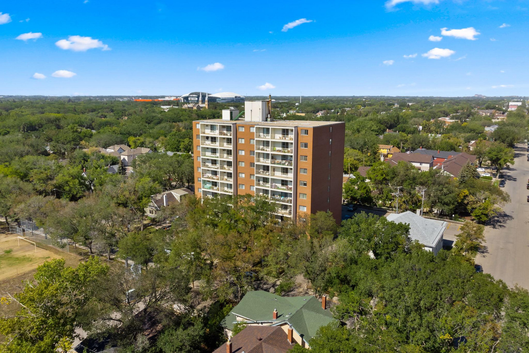Legacy Tower - Photo 88