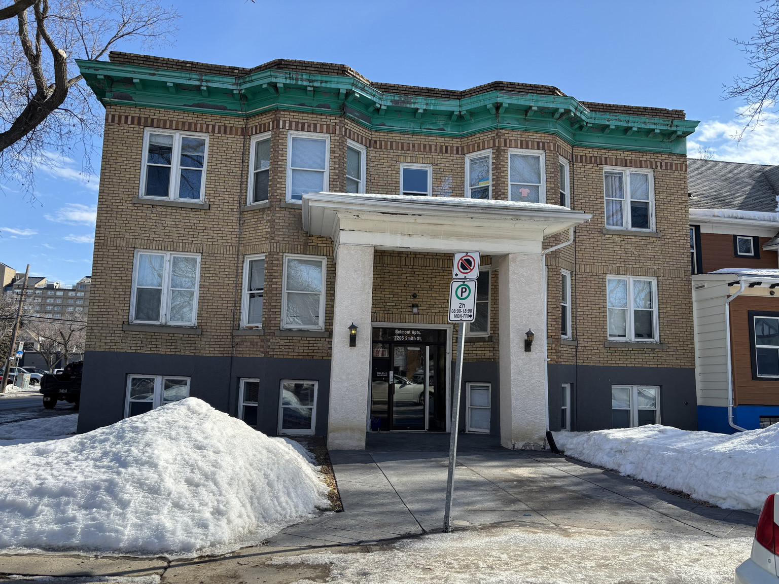 Belmont Apartments