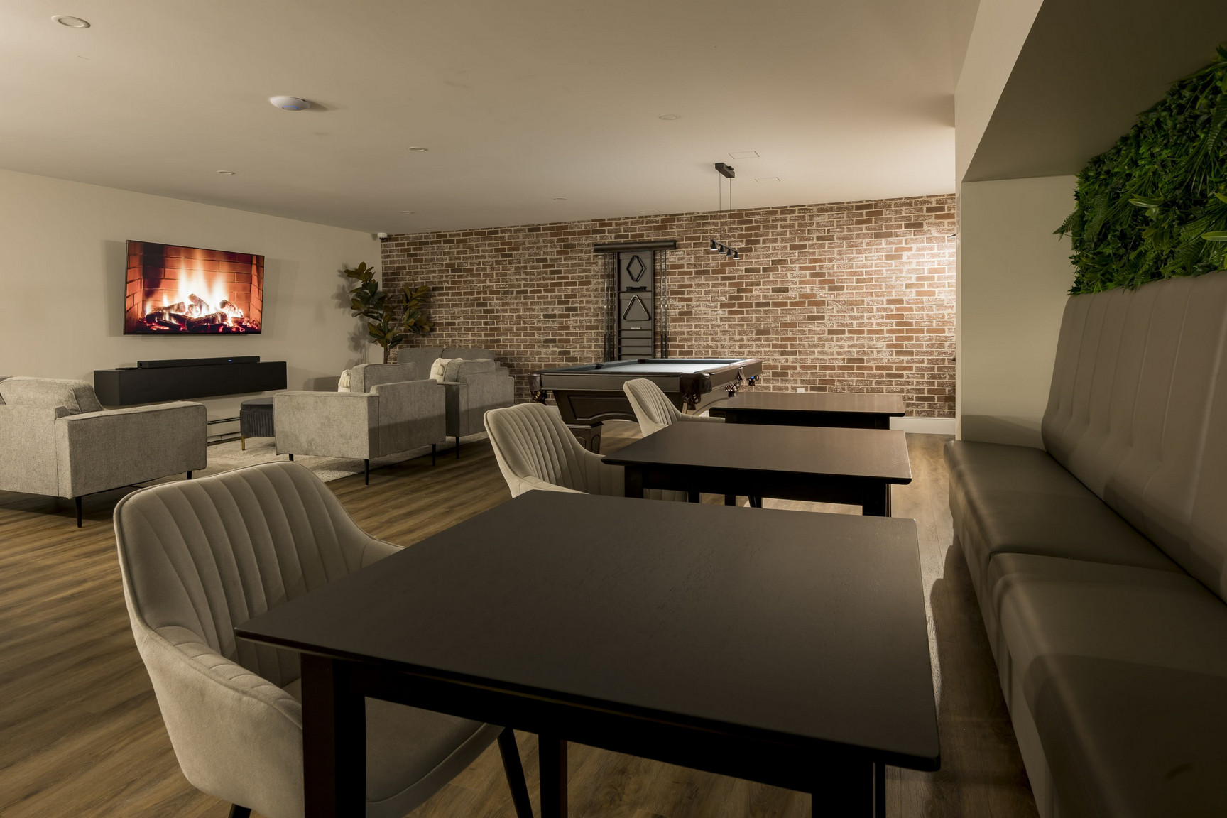 Legacy Tower - Photo 58