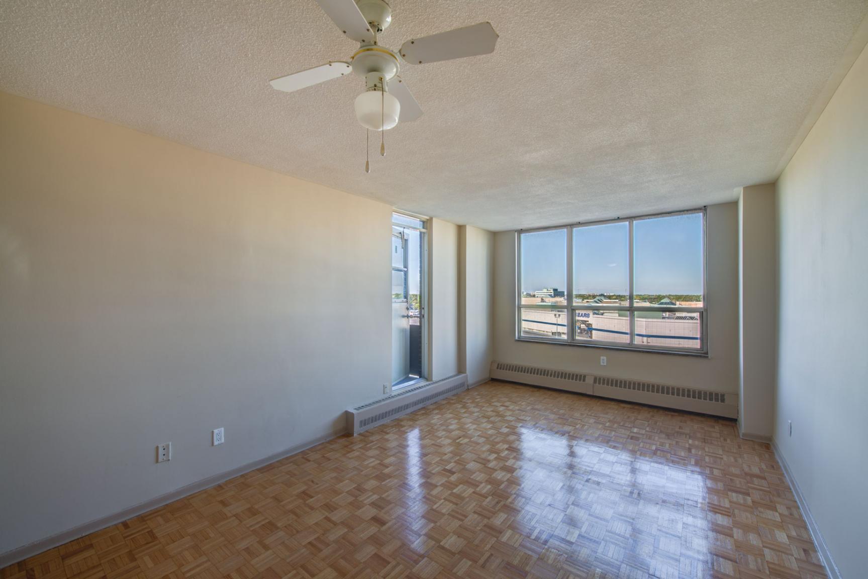 2600 Don Mills - Hunters Lodge - Photo 33