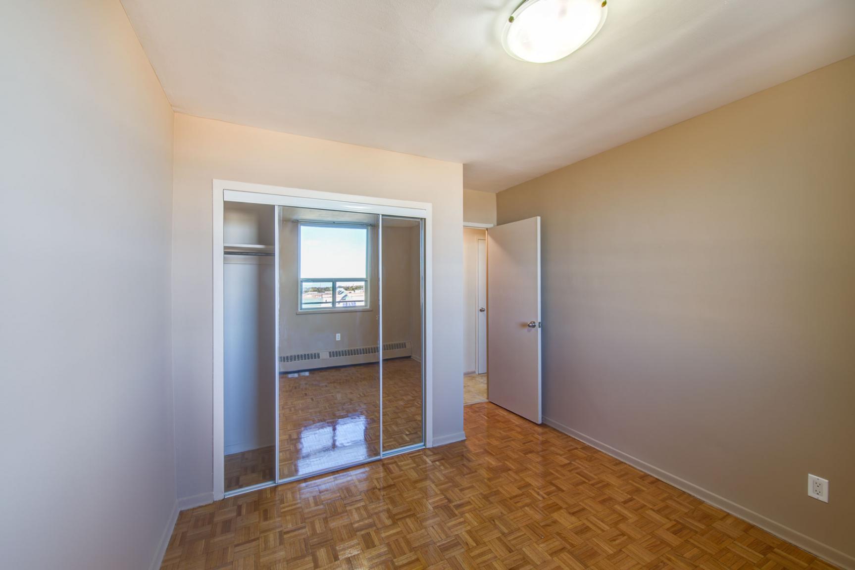 2600 Don Mills - Hunters Lodge - Photo 43