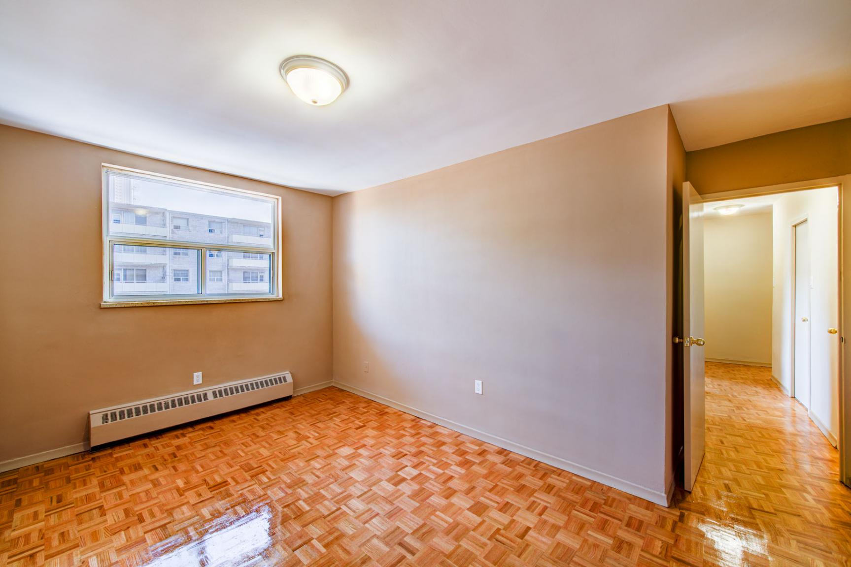 Bristol Arms Apartments - Photo 17