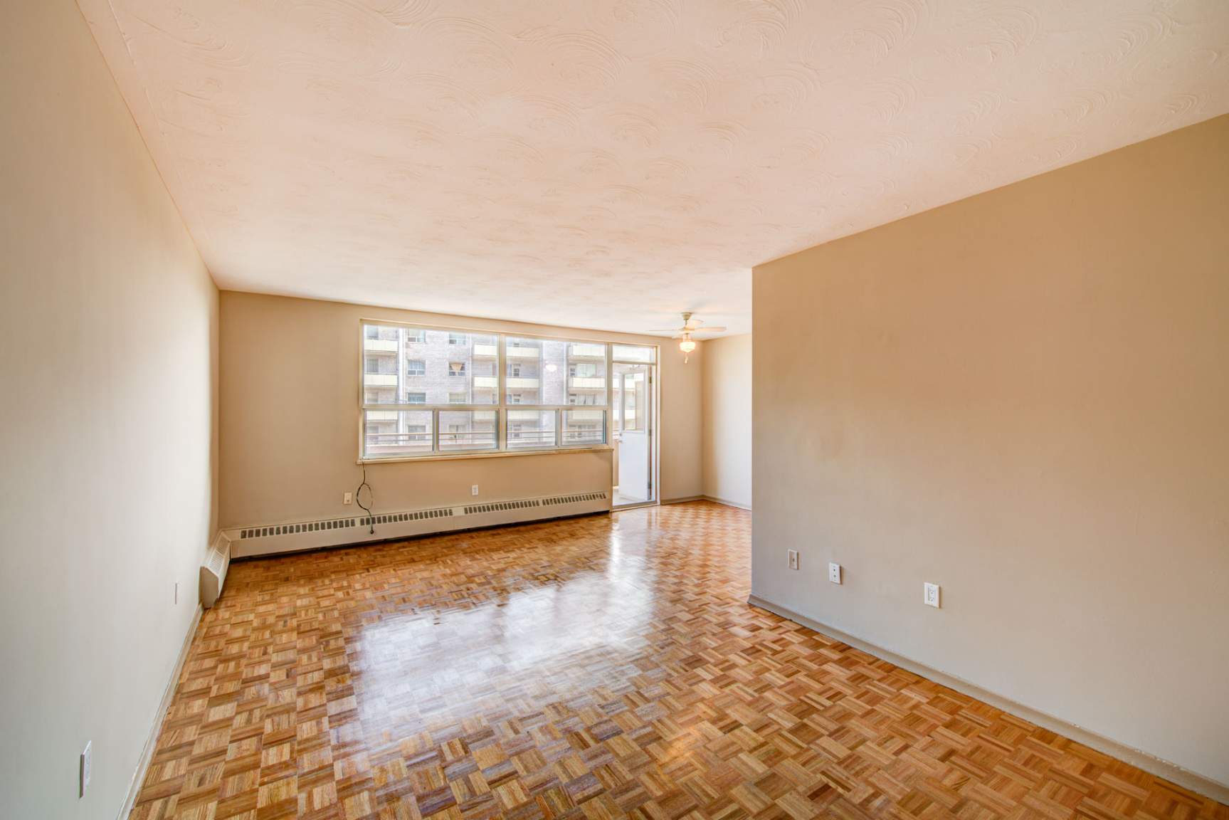 Linwood Apartments - Photo 18